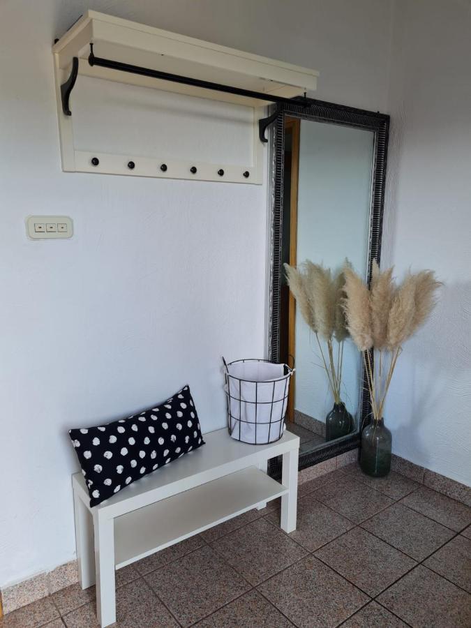 Apartment Gabriela Rakovica Bagian luar foto