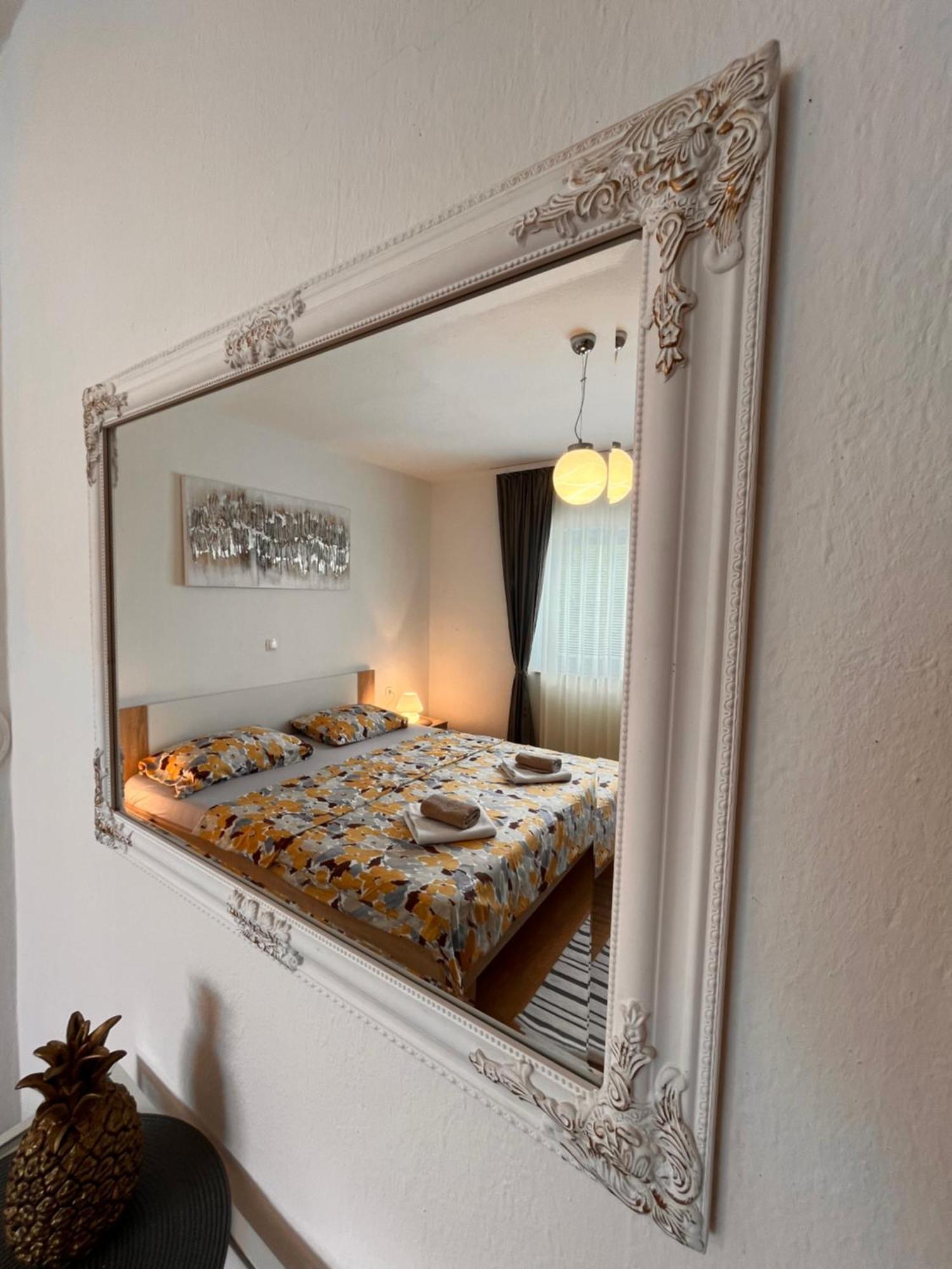 Apartment Gabriela Rakovica Bagian luar foto